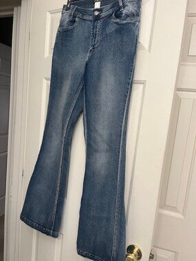 Women's Venus Jeans 8